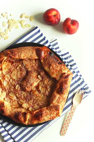 Tarte rustique nectarines amandes