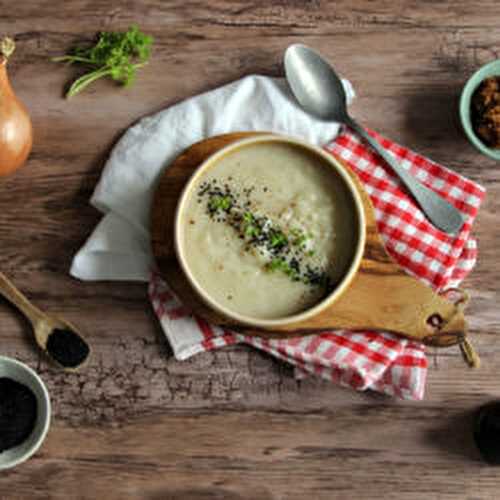 Velouté de chou-fleur au miso et lait de riz