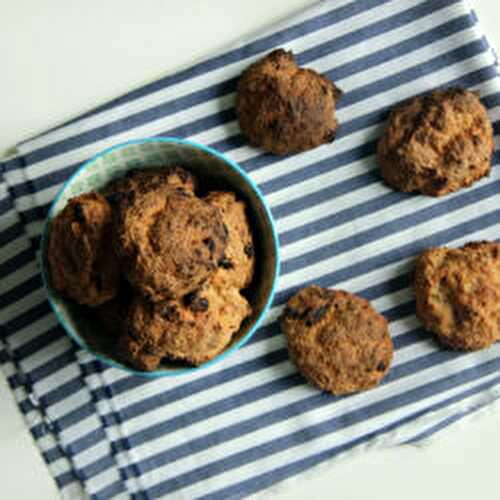 Biscuits zéro déchet à la compote et restes de l'extracteur de jus