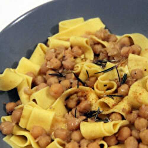 Spécialité italienne : lagane aux pois chiches