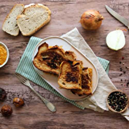 Croque-monsieur végétal poivron, figues et miel