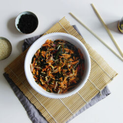 Salade de carottes aux algues wakame et pousses de soja