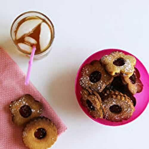 Biscuits sablés à la confiture