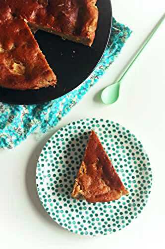 Gâteau aux fruits et sirop de rhum