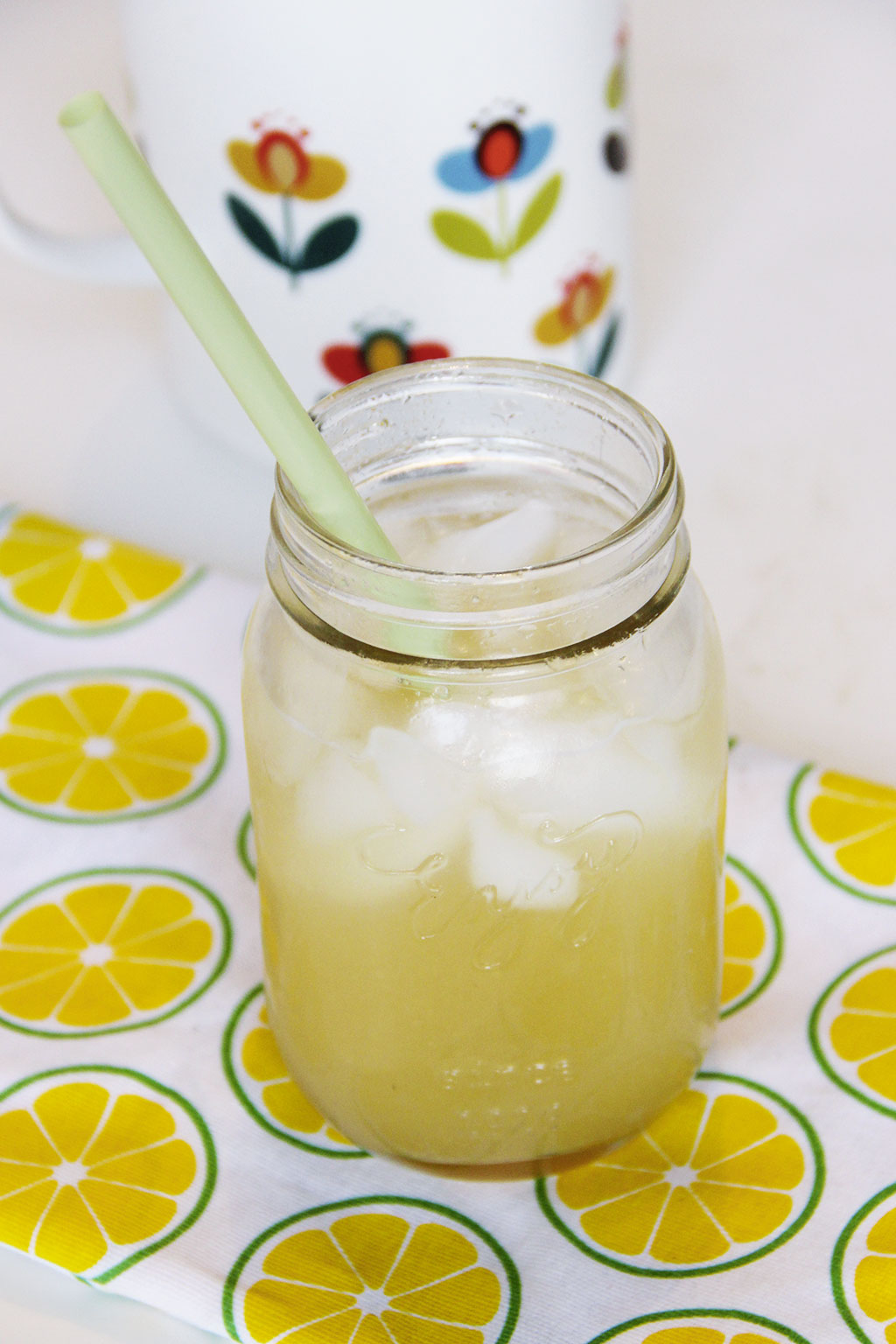 Limonade au miel et à la poire