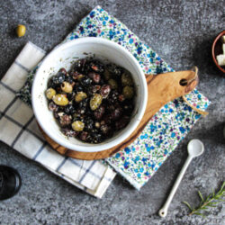 Olives aromatisées à grecque