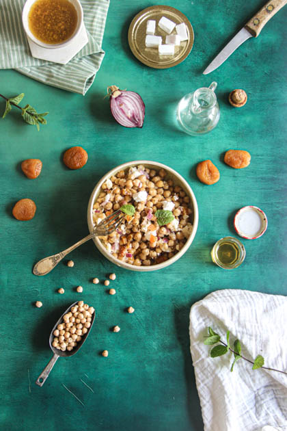 Salade de pois chiches aux abricots moelleux et feta