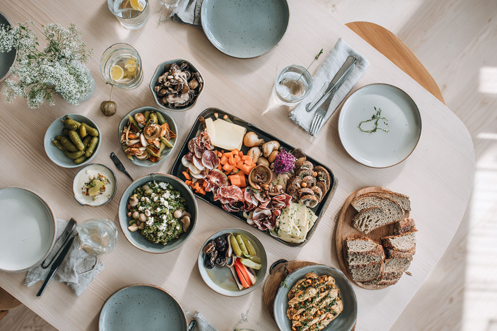 Dips et tartinades végétales : idées gourmandes pour l’apéritif