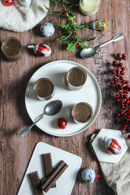 Petites crèmes aux chocolats de Noël
