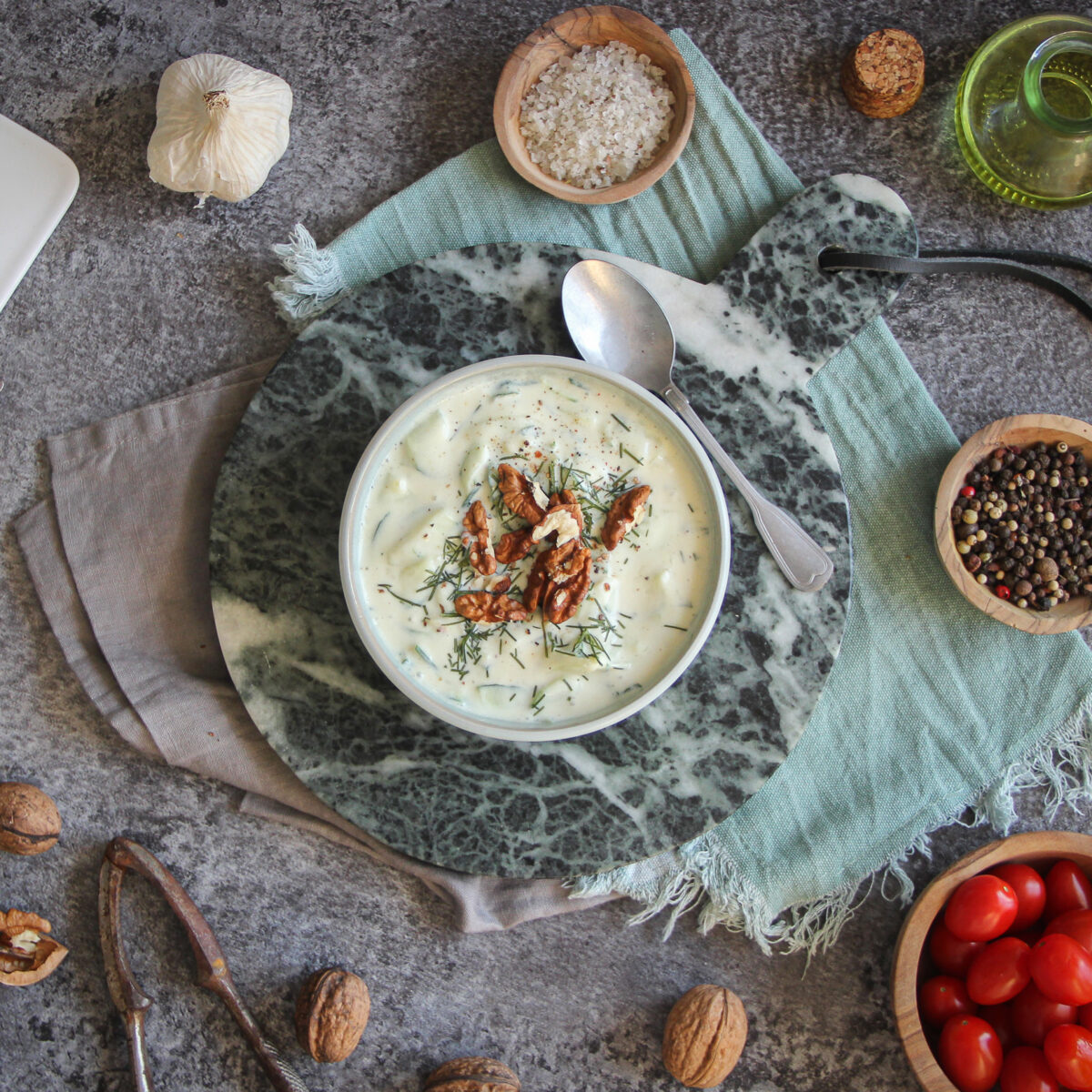 Tarator soupe de concombre