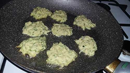 Beignets de courgettes au curry