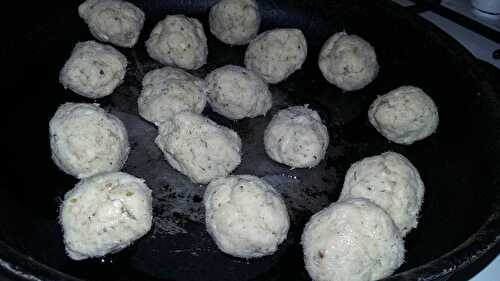 Boulettes de dorade a la sauce tomate