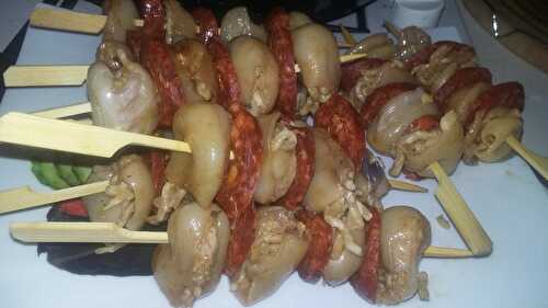 Brochettes de supions farcis, au chorizo