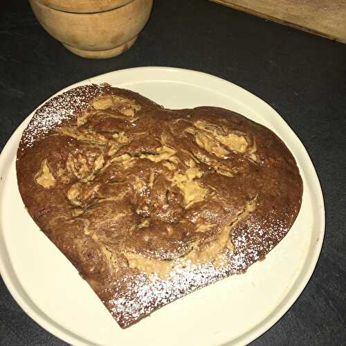 Brownies au chocolat au lait beurre de cacahuète et aux noisettes