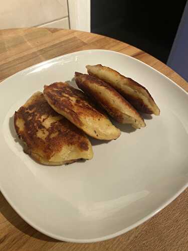 Calzone de pommes de terre au jambon fromage