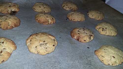 Cookies au beurre de cacahuètes graines de lin pépites de chocolat