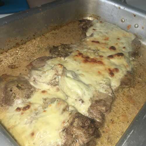 Côtes de porc gratinées au four