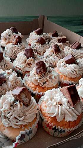 Cupcakes chantilly mascarpone cookies  - Notre amour de cuisine 