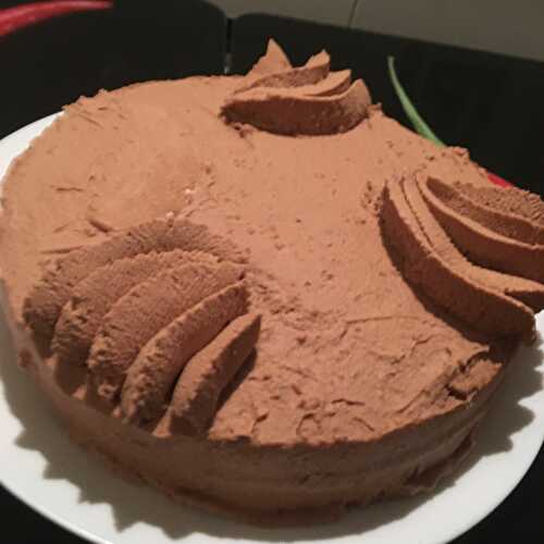 Gâteau a la ganache montée