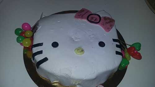 Gâteau Hello kitty