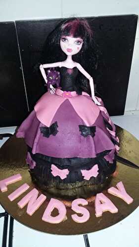 Gâteau monster high Draculaura