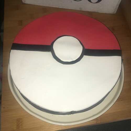 Gâteau pokéball pokémon