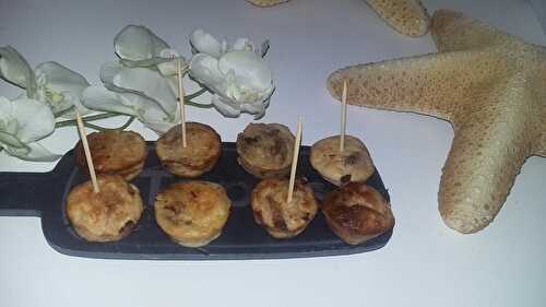 Minis clafoutis a l'Italienne au jambon cru, parmesan et tomates confites