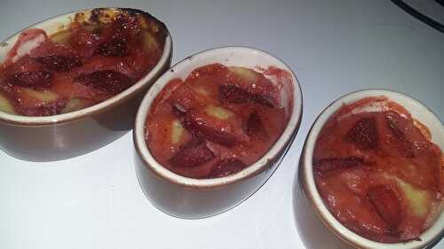 Minis clafoutis de floraline aux fraises