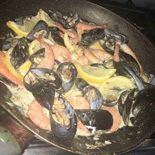 Moules et crevettes citronnées a la crème