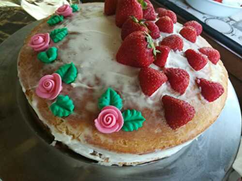Naked cake mascarpone fraise