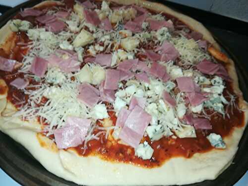 Pizza jambon 3 fromages
