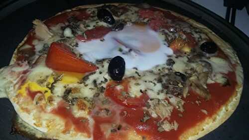 Pizza wrap au thon et a l'oeuf