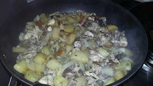 Poêlé de pommes de terre au coulemelles
