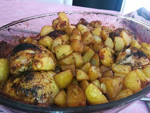 Poulet et pommes de terres rôtis