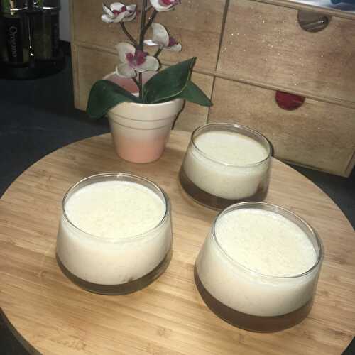 Riz au lait sur son caramel