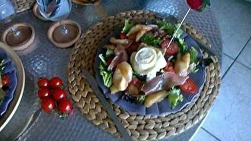 Salade au chèvre chaud et miel