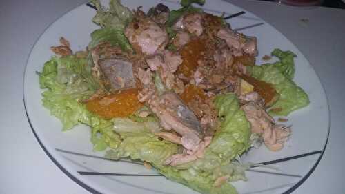 Salade au saumon et au suprèmes d'orange