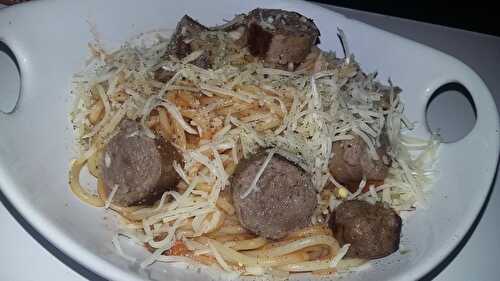 Spaghettis a la saucisse italienne