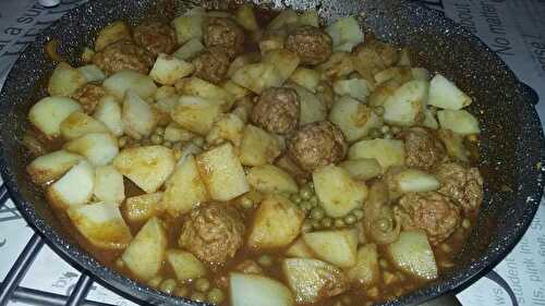 Tajine de boulettes au pommes de terre