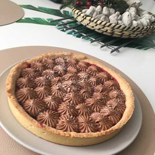 Tarte a la compoté de framboises ganache monté chocolat