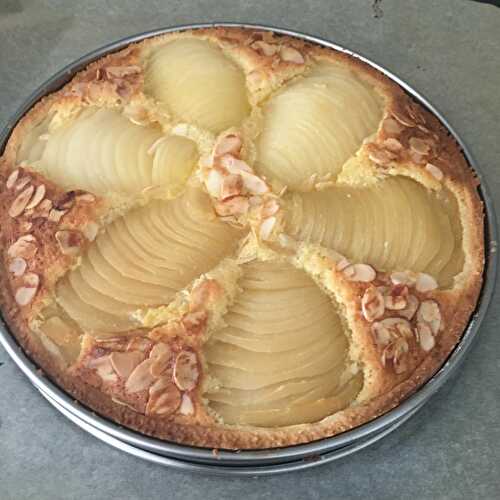 Tarte amandine aux poires