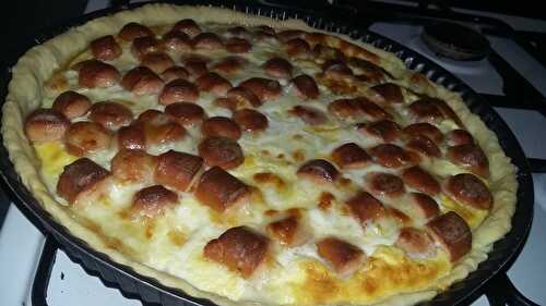 Tarte aux Knakis et mozzarella