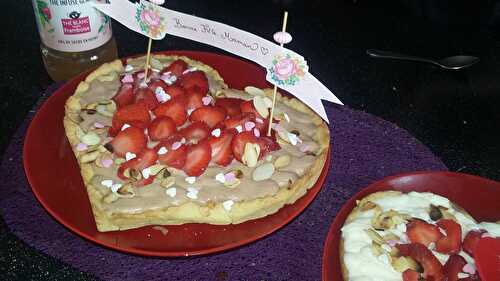 Tarte coeur au mascarpone chocolaté et aux fraises