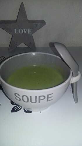 Velouté de courgettes, pommes de terres salade