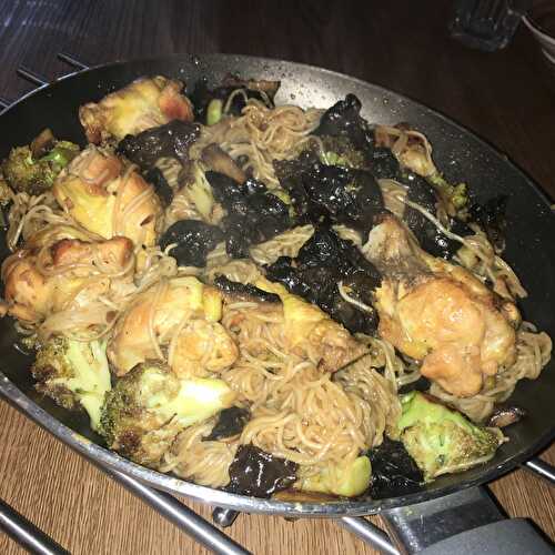 Wok de nouille sauté