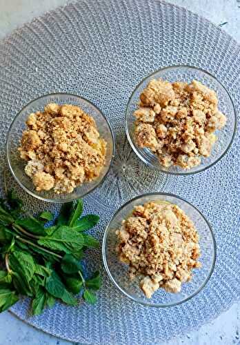 Crumble d’ananas en verrine