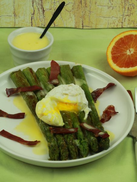 Oeufs pochés et asperges vertes d’Alsace