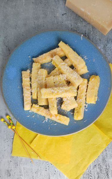 Frites de polenta au four