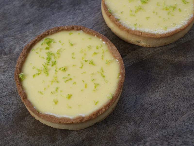 Tartelettes au citron vert et menthe