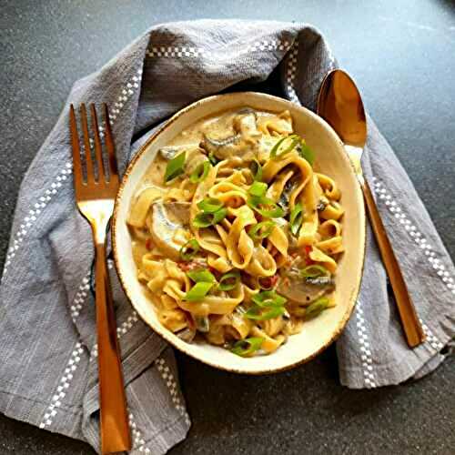 Tagliatelles aux champignons et ciboule